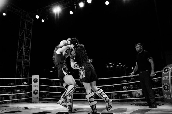 Wie kann ich meine Ausdauer mit alternativen Sportarten wie Rudern verbessern?